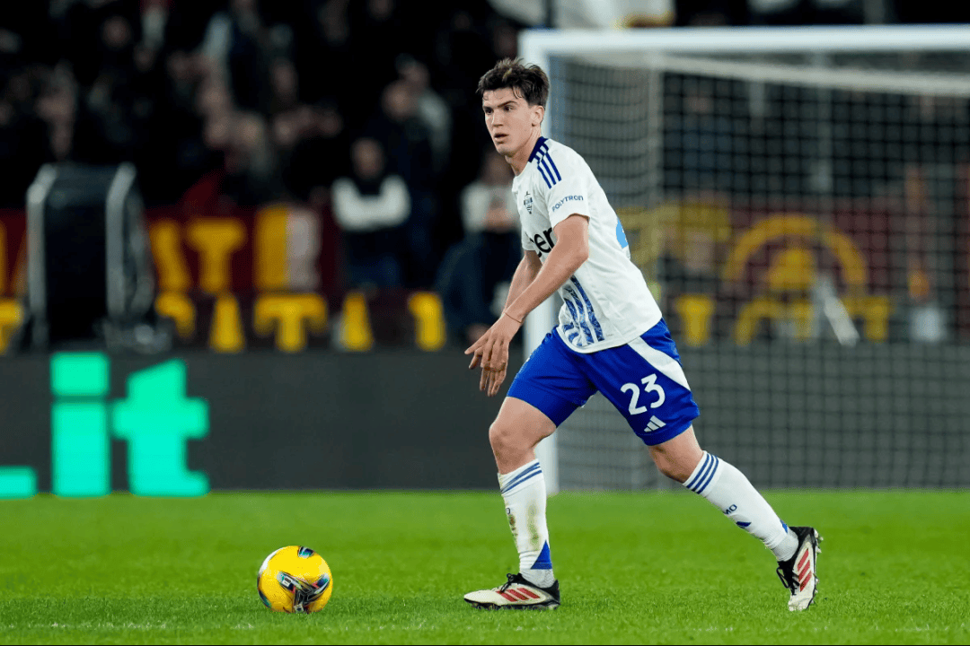 热刺在重建 热刺在重建