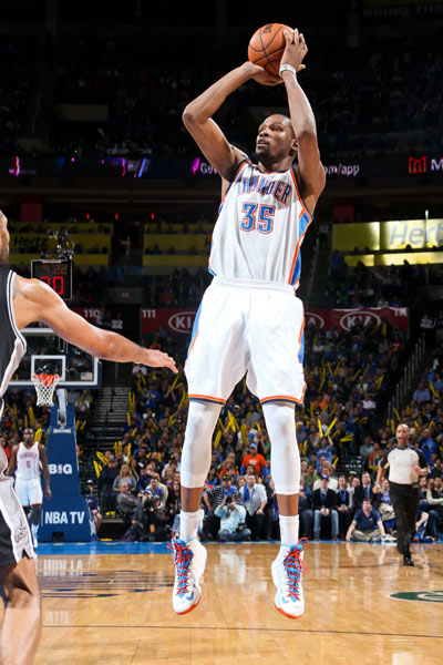 东队的教练 东队的教练