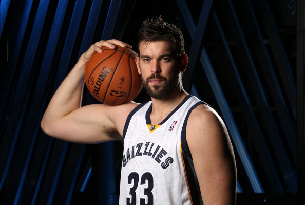 轻而充满活 轻而充满活