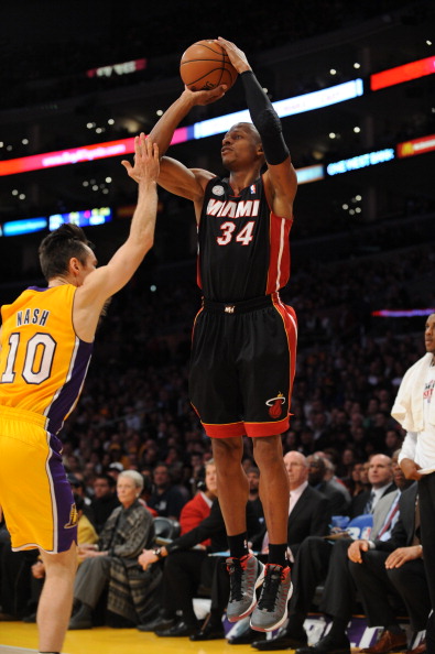 段动人的足 段动人的足