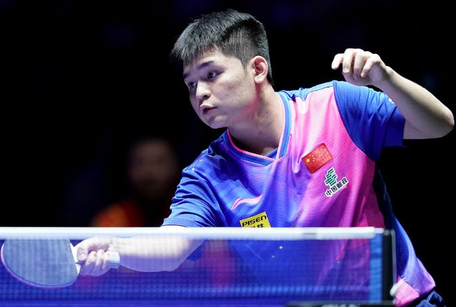 外线防守中 外线防守中