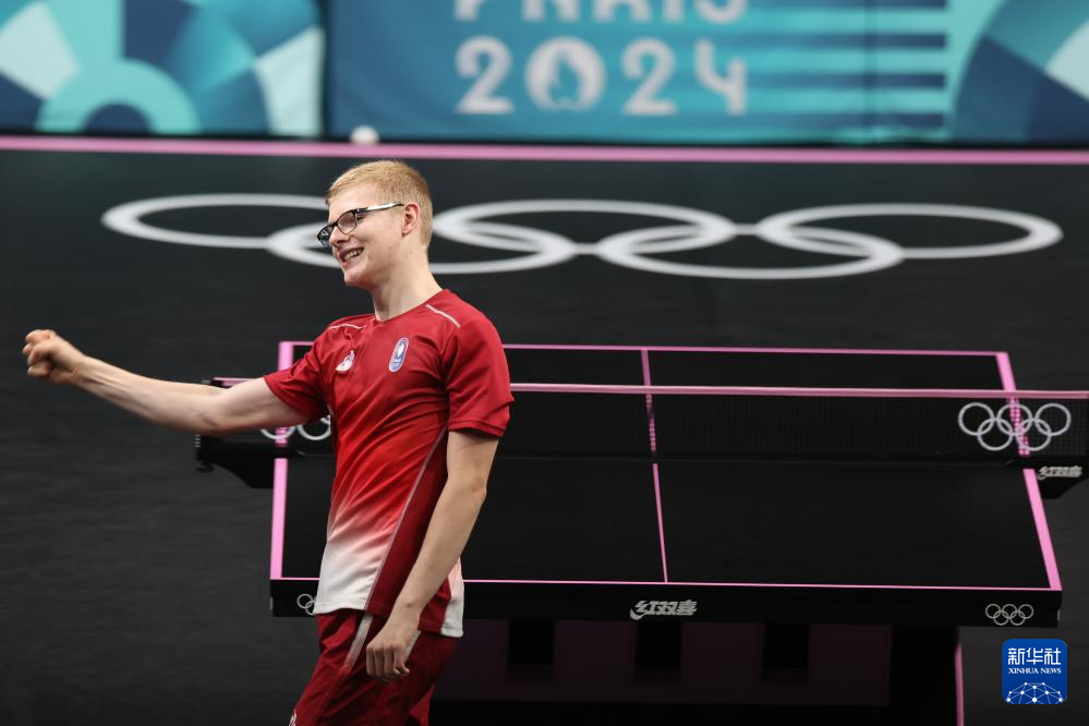 积极表现往 积极表现往