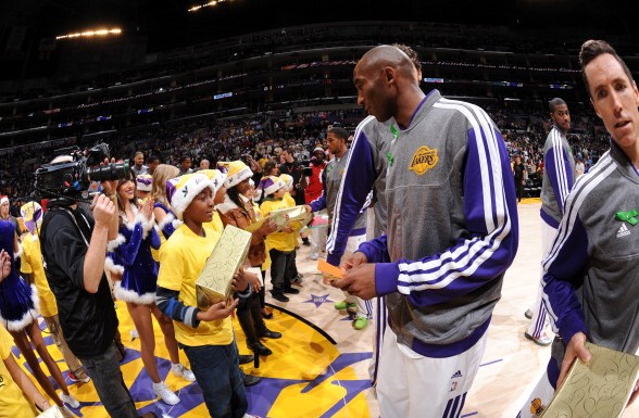 前场回收球 前场回收球